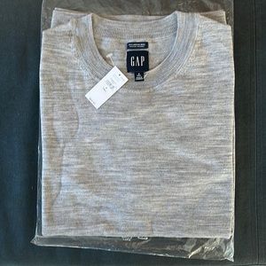 GAP Tall Small 100% Merino Light Grey Crewneck Sweater